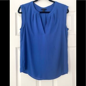 Beautiful J. CREW SLEEVELESS TOP